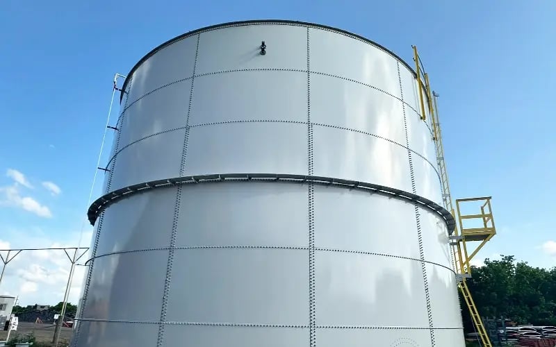 374-0521-white-tank-for-winery-2-800x500-122025