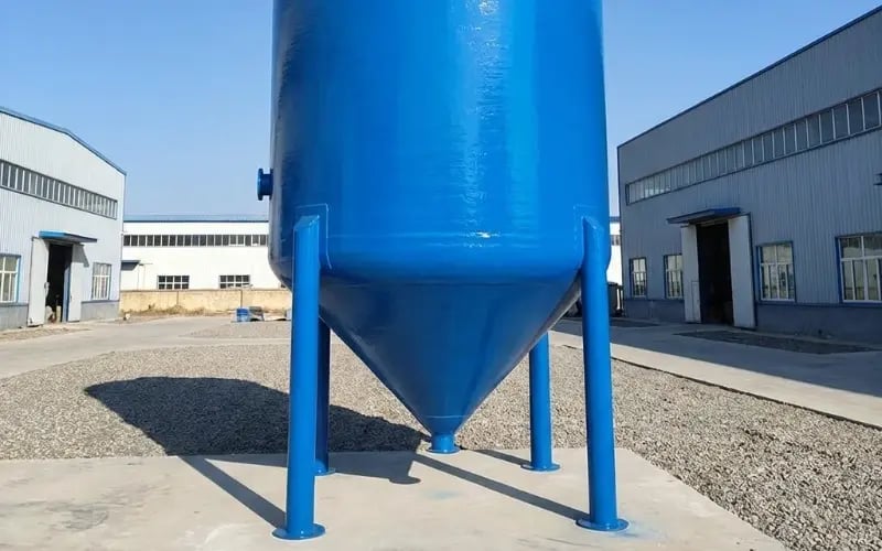 blue-frp-conical-bottom-tanks-sample-1-800x500-032026