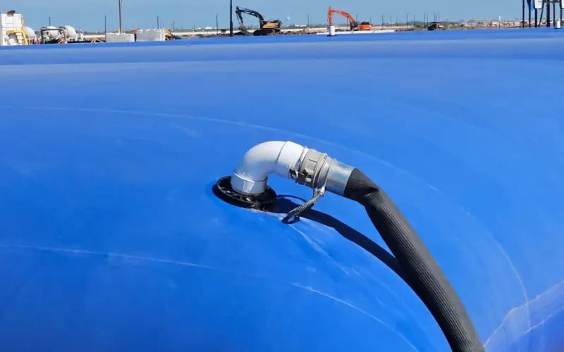 820-0518-close-up-blue-site-tank-fill-port-800x500-022026