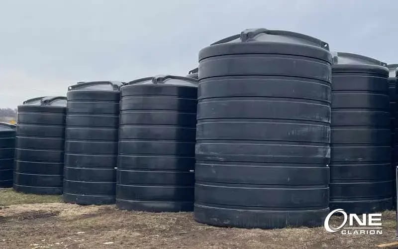 372-0548-multiple-black-flat-bottom-tanks-800x500-022026