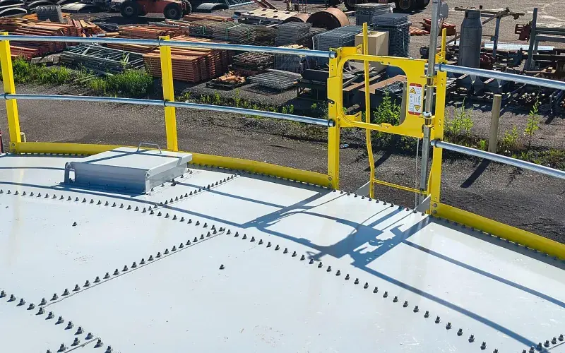 374-0521-bolted-steel-white-top-view-800x500-022026