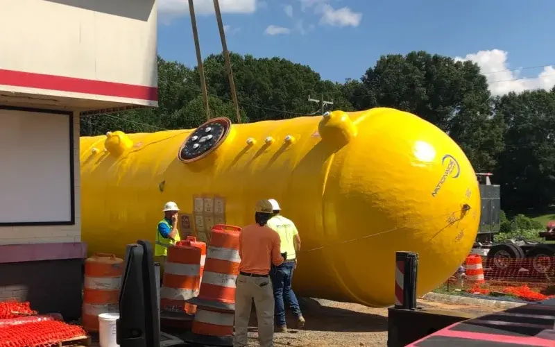370-0634-underground-frp-yellow-tank-fuel-installation-800x500-022026