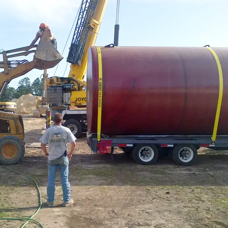 370-0642-20k-permatank-unloading-from-flat-bed-800x800-032026