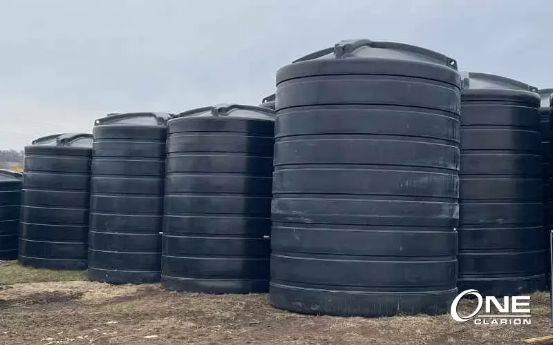 372-0548-multiple-black-flat-bottom-tanks-800x500-022026